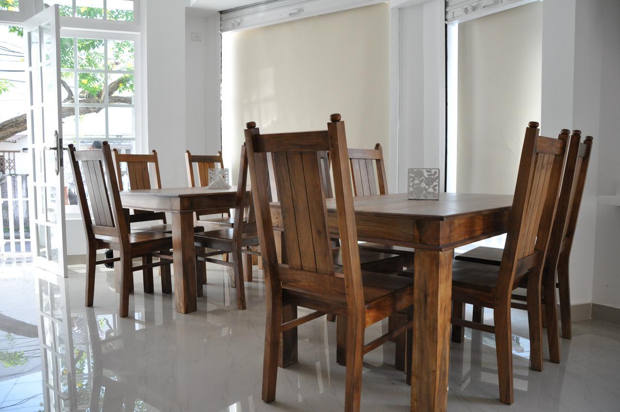 Daffodils Spice Court Hotell Kochi Eksteriør bilde