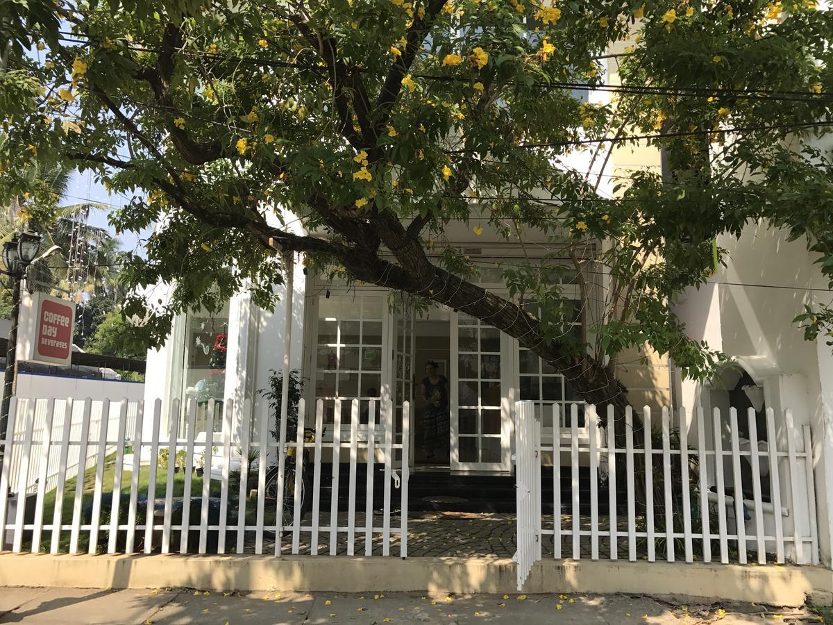 Daffodils Spice Court Hotell Kochi Eksteriør bilde
